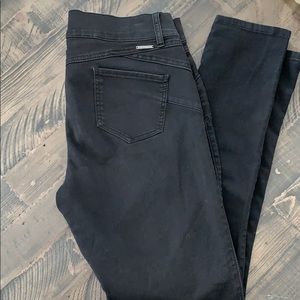 SOHO Curve Creator leggings